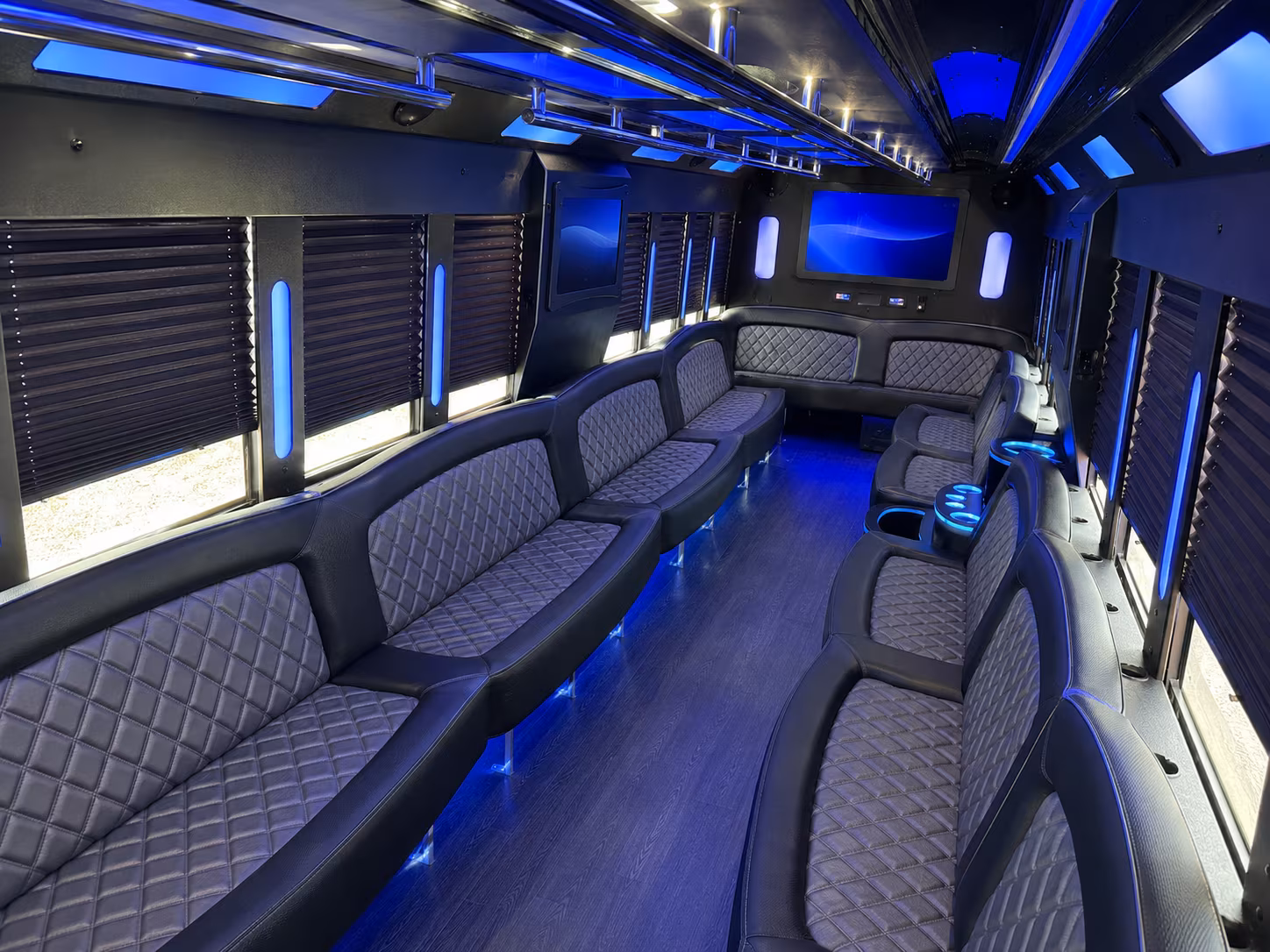 Gresham Homecoming & Prom Party Bus Rentals